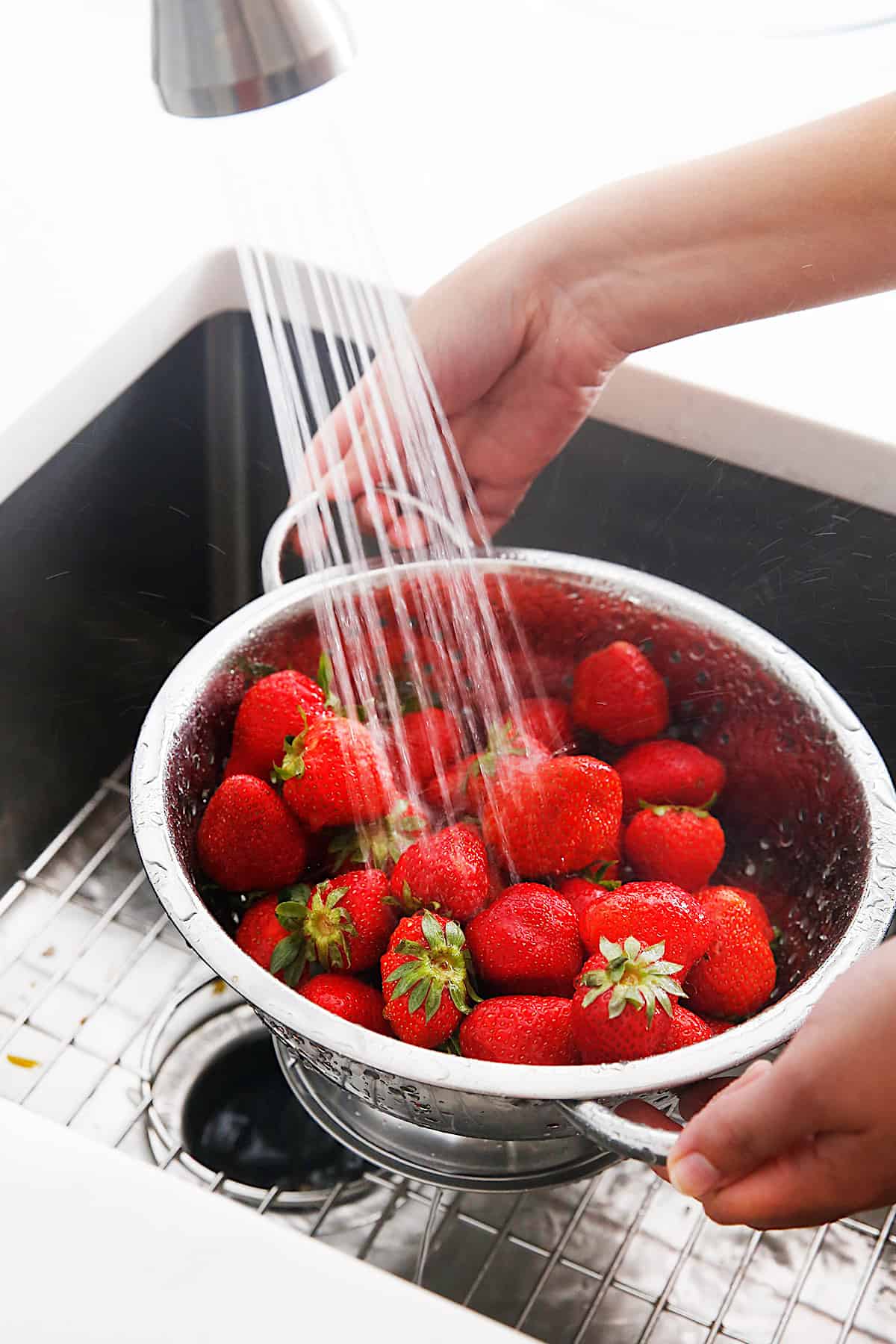 The Best Way To Wash Strawberries For Fresher, Cleaner Fruit