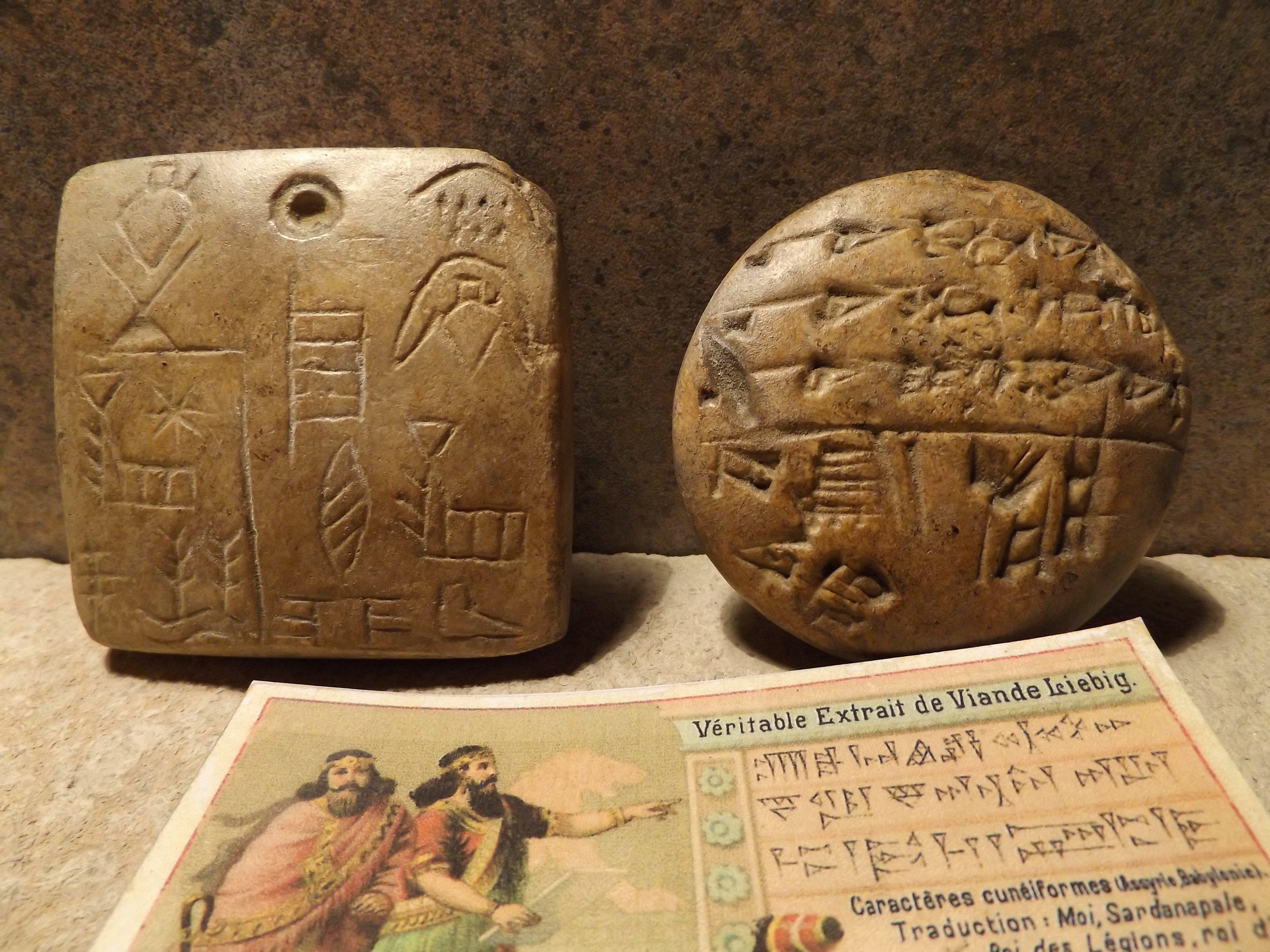 From Tokens To Tablets: The Development Of Writing In Mesopotamia