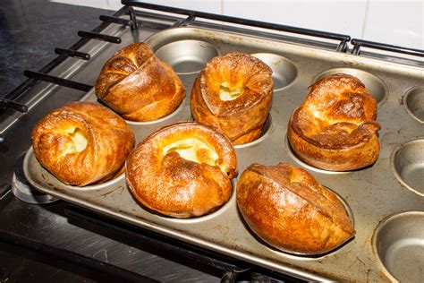 How Long To Cook Yorkshire Puddings