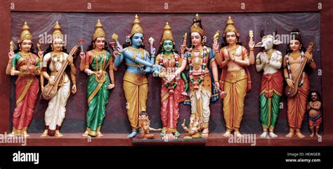 How Many Gods In Hinduism