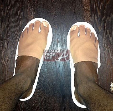 How Small Is Kevin Hart In Feet