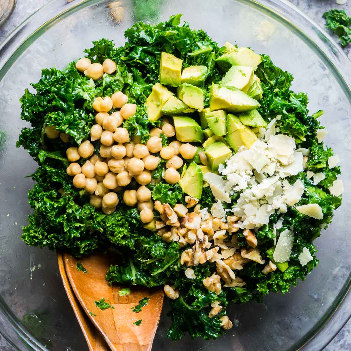 Beyond The Salad Bowl: How To Incorporate Kale Into Your Diet