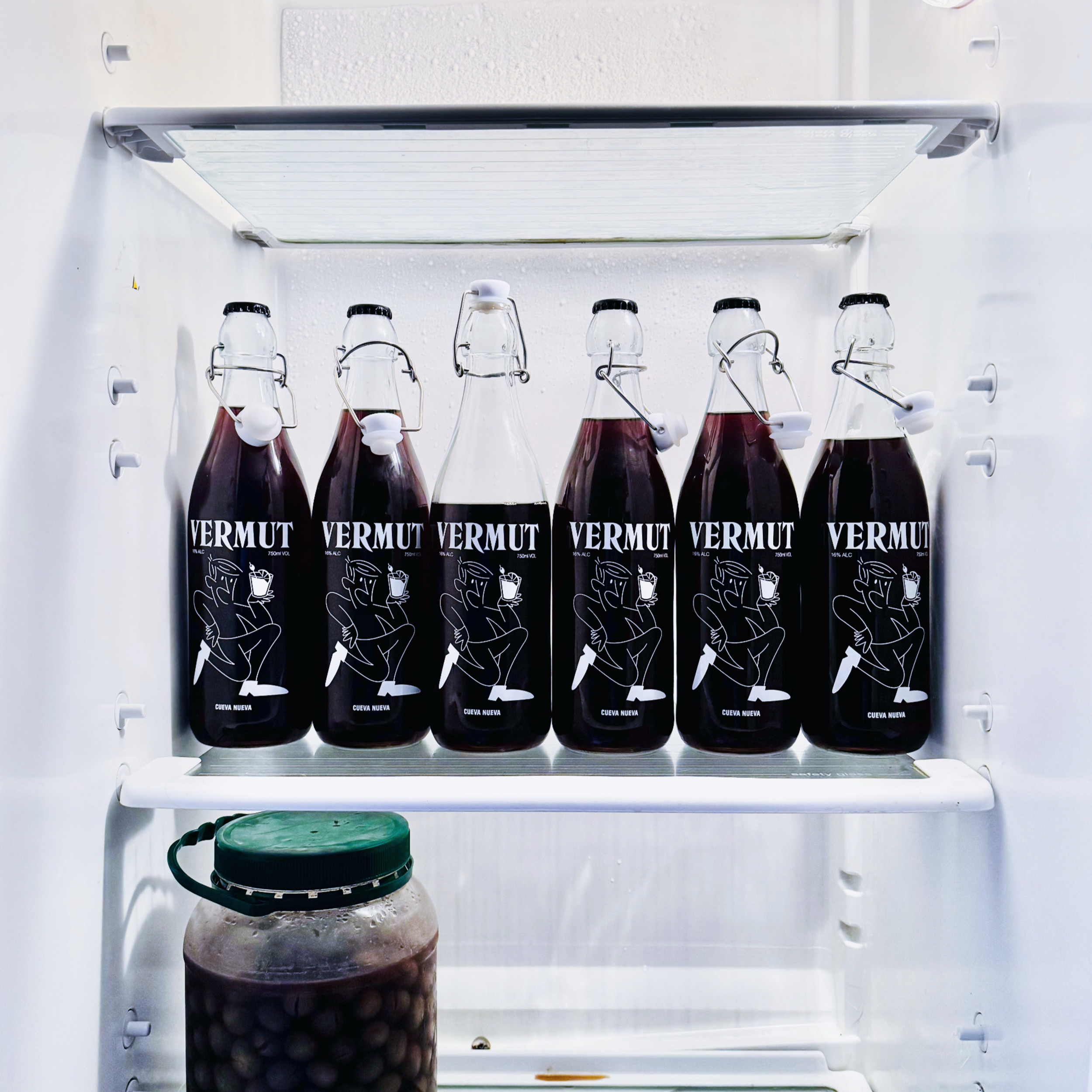 Is Vermouth Refrigerated? The Definitive Guide To Storage