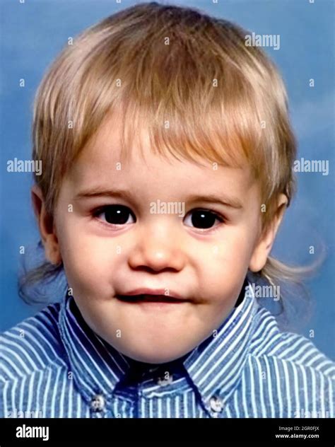 When Was Born Justin Bieber