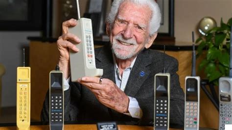 When Was Invented Mobile Phone