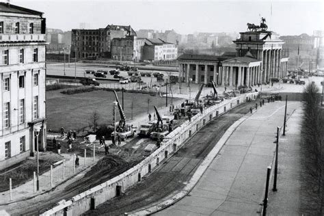 When Was Wall Built In Berlin