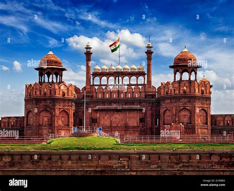 Who Built Lal Qila