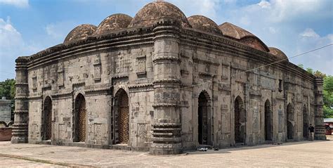 Who Built Qadam Rasul Mosque In Cuttack
